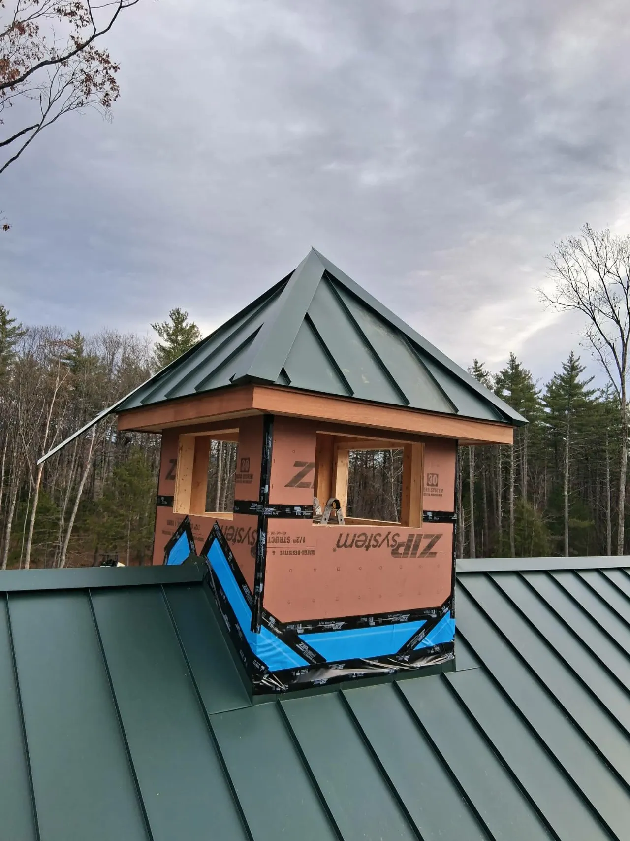 Standing seam metal roofing in Massachusetts